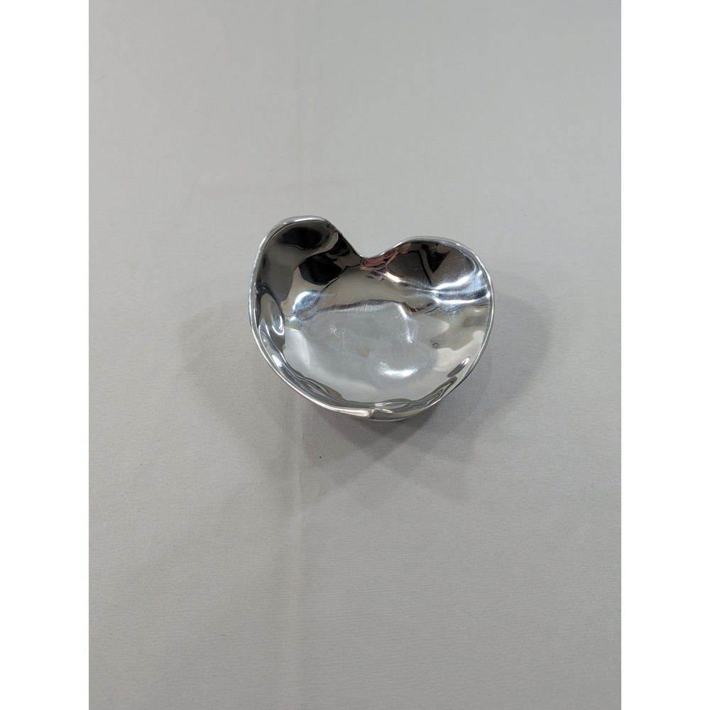 Beatriz‎ Ball Organic Pearl Small Heart Platter  Candy Trinket Dish